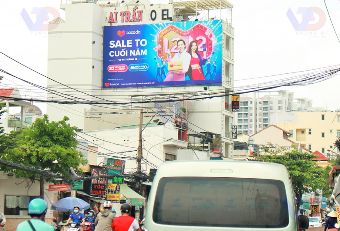 650 Huỳnh Tấn Phát