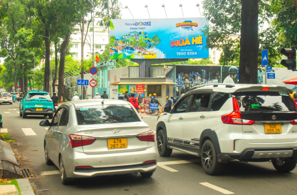 Billboard Pasteur - Võ Văn Tần, Phường Võ Thị Sáu, Quận 3, TP. HCM