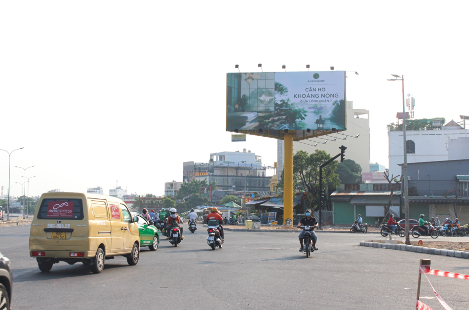 Billboard Cầu Tân Thuận 2 - Ngã ba Nguyễn Văn Linh - gần cầu Tân Thuận 2, Quận 7, Tp. Hồ Chí Minh