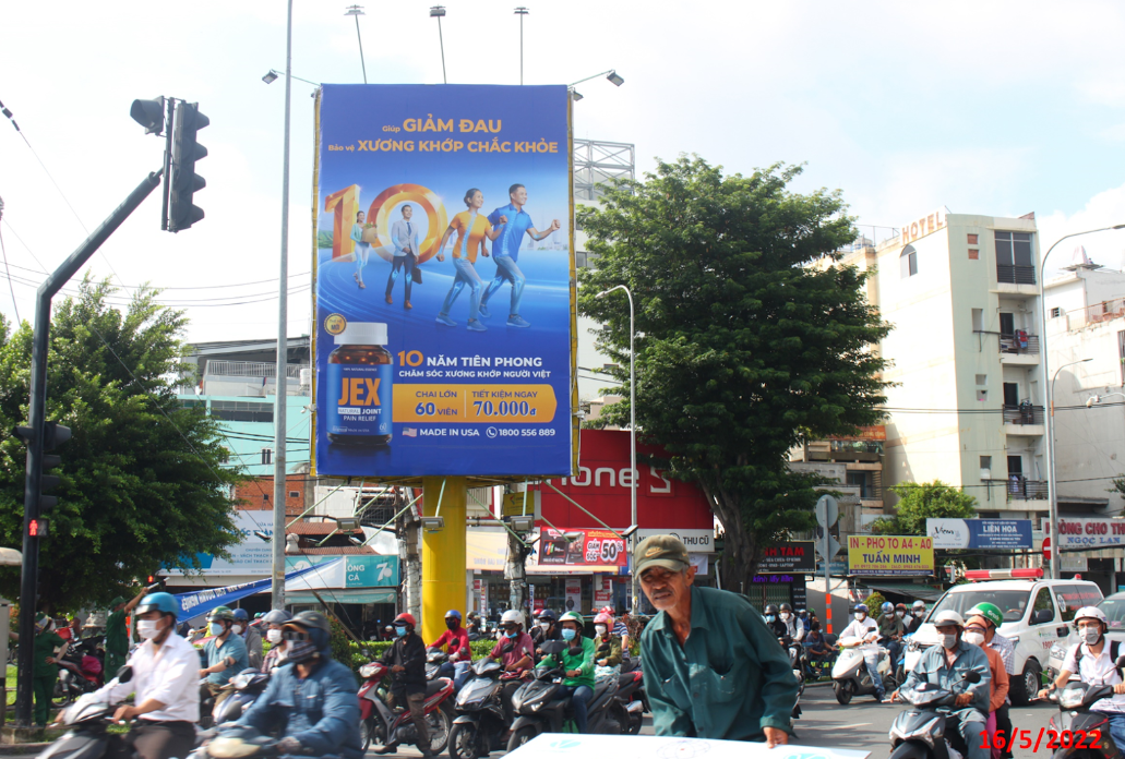 Billboard Ngã 5 Xô Viết Nghệ Tĩnh