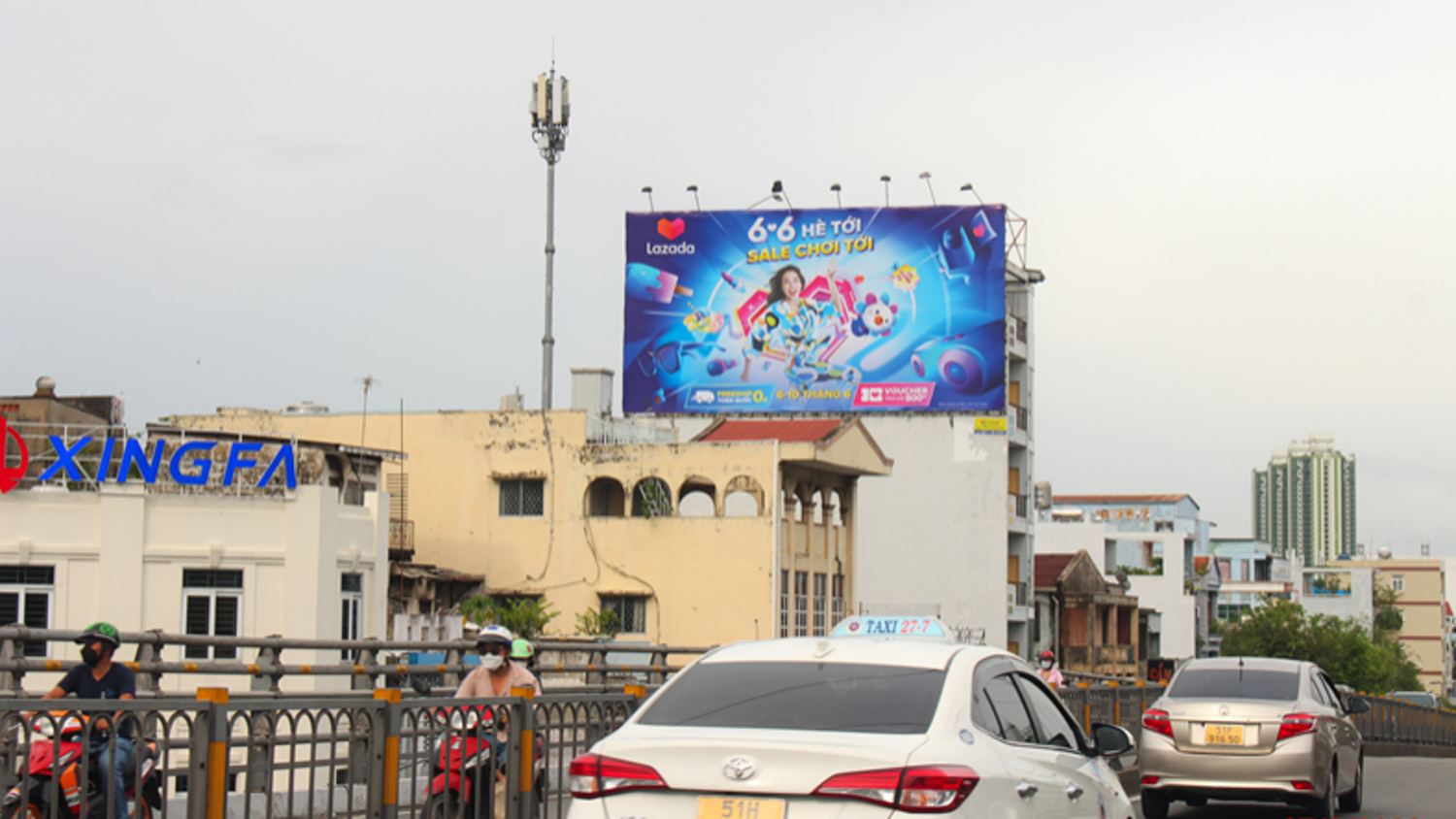 Billboard Cầu vượt chữ Y - vòng xoay Cây Gõ