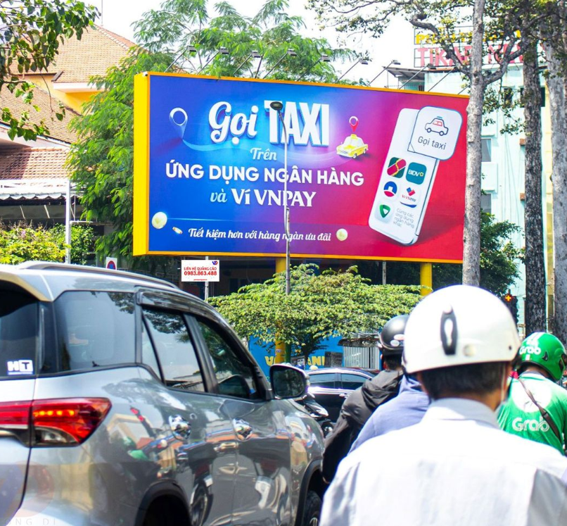 Ngã 4 Nguyễn Trãi – Nguyễn Văn Cừ