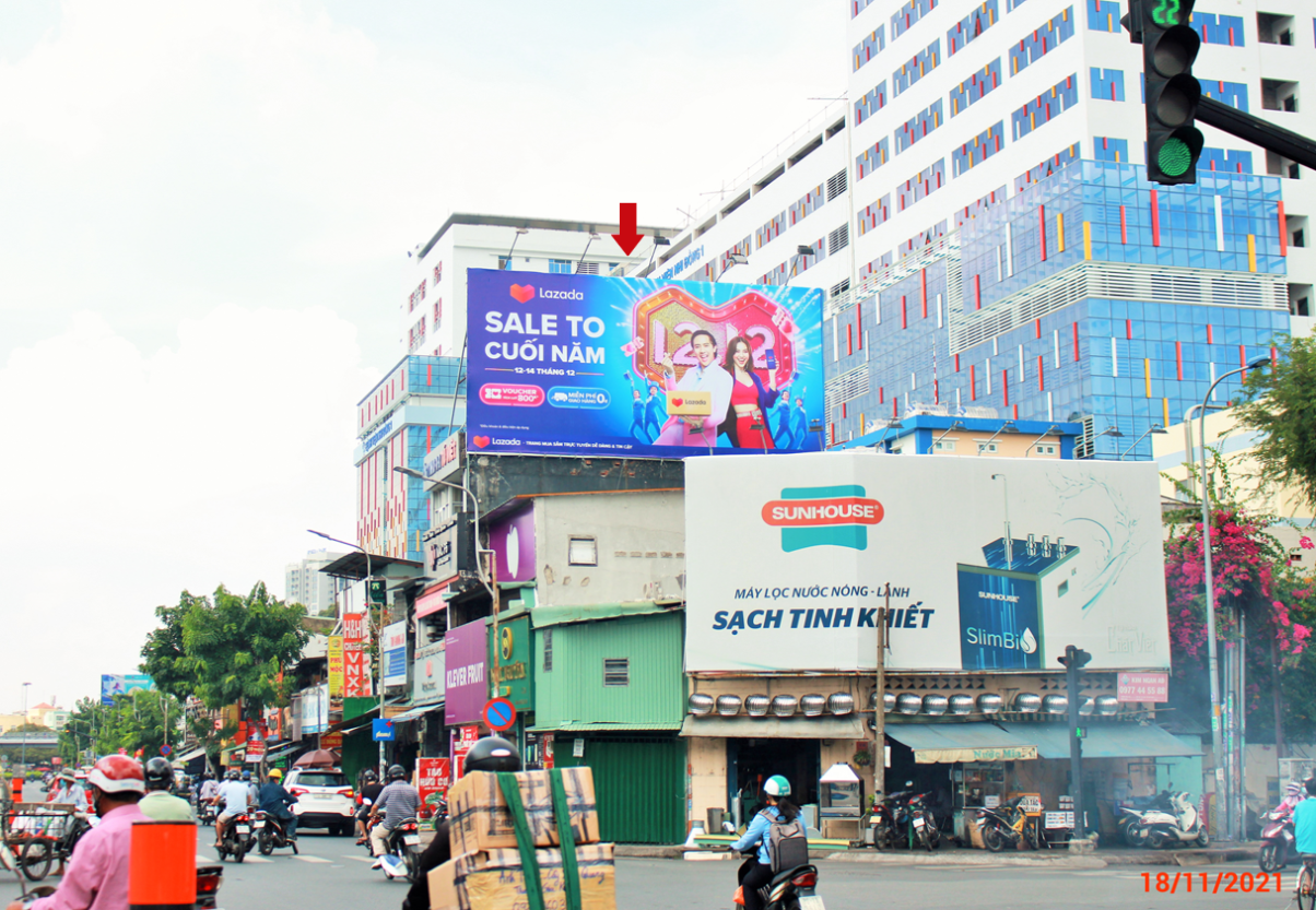 Billboard Ngã tư Lý Thái Tổ - Sư Vạn Hạnh