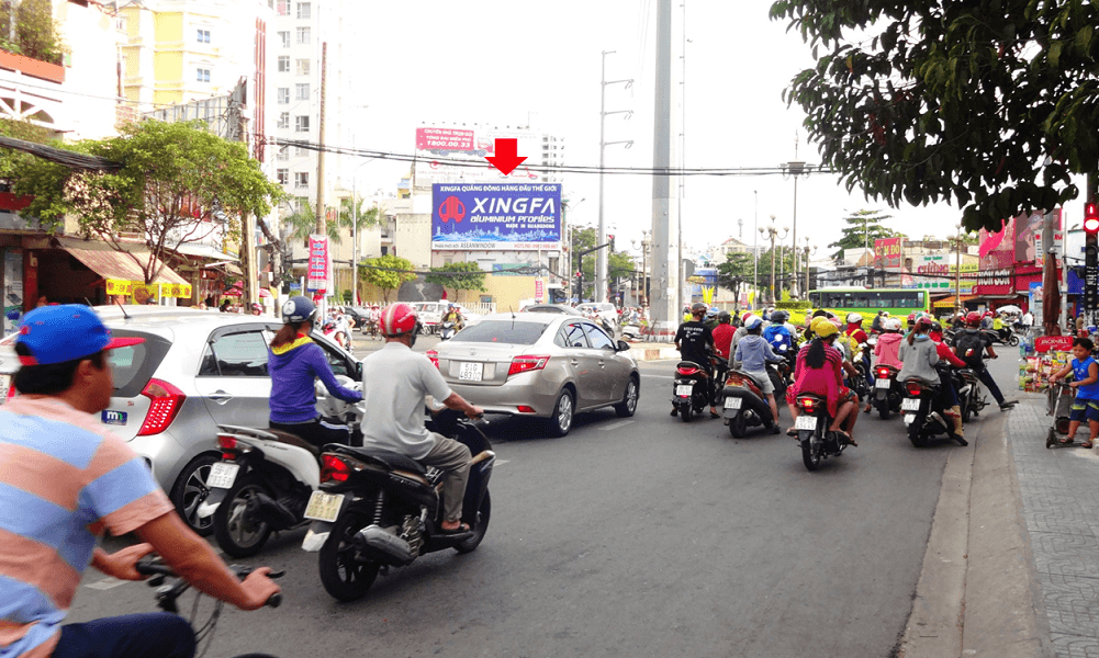 Bảng quảng cáo ngoài trời 280A Lạc Long Quân, quận 11, Hồ Chí Minh