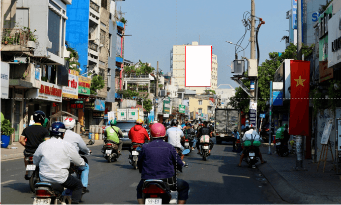 Bảng quảng cáo ngoài trời Ngã tư Nguyễn Hữu Thọ – Nguyễn Văn Linh, quận 7, Hồ Chí Minh