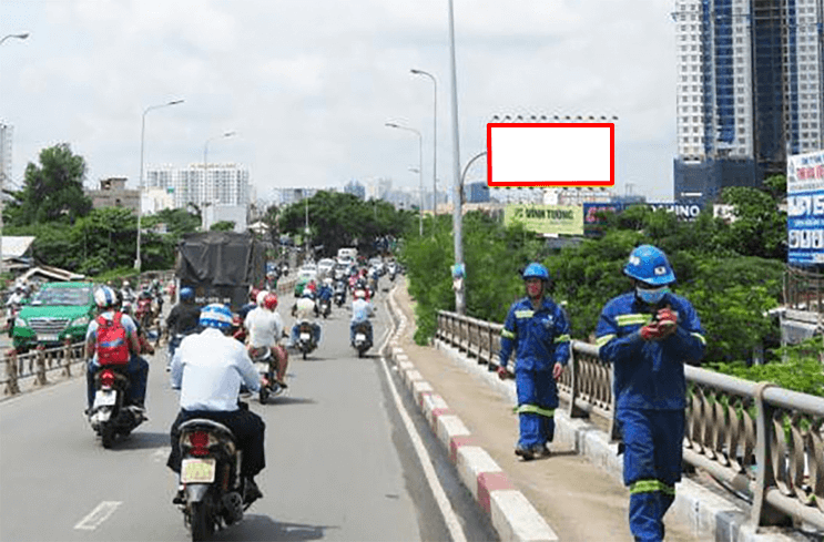 Bảng quảng cáo ngoài trời 32 Nguyễn Hữu Thọ, quận 7, Hồ Chí Minh