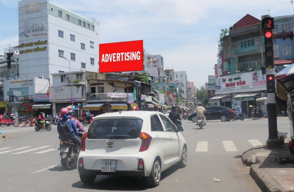 Bảng quảng cáo ngoài trời 530 Sư Vạn Hạnh, quận 10, Hồ Chí Minh