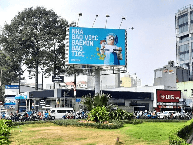 Bảng quảng cáo ngoài trời Tiểu đảo Ba Tháng Hai, quận 11, Hồ Chí Minh