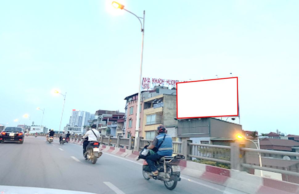 Bảng quảng cáo ngoài trời 636 Minh Khai – hướng đi Aeonmall Long Biên, quận Hai Bà Trưng, Hà Nội