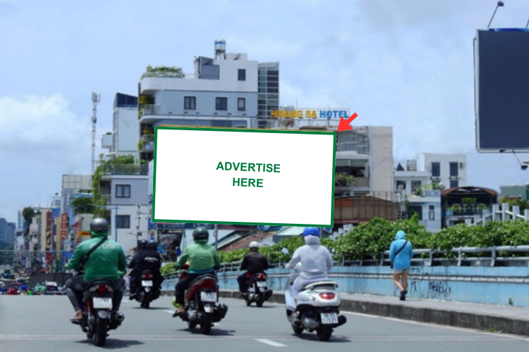 1 Bảng quảng cáo ốp tường tại số 445 Hai Bà Trưng, Phường Nhiêu Lộc, TP. Hồ Chí Minh