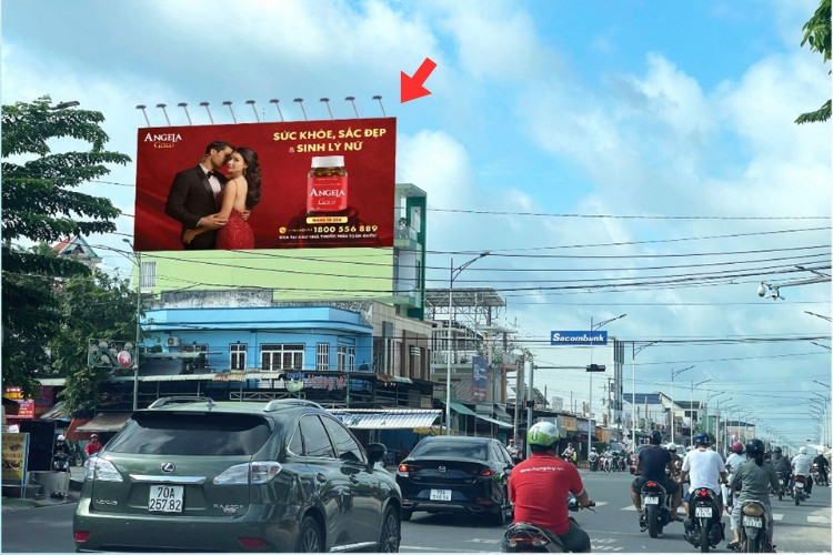 1 bảng quảng cáo treo tường nằm ngang tại 07 Nguyễn Chí Thanh, phường Phú Khương, Tây Ninh