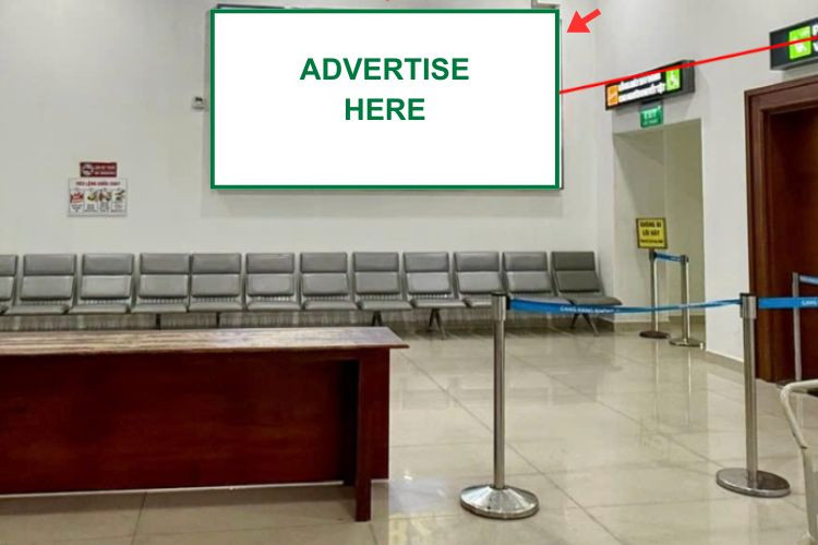 1 Bảng ốp tường khu vực phòng chờ Ga đi, phía trước phòng khách VIP, sân bay Phù Cát