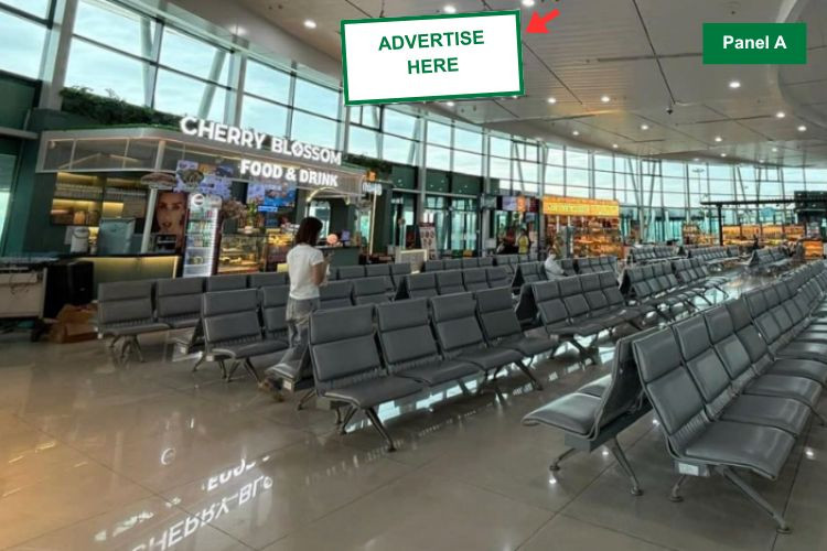 1 Bảng quảng cáo treo 2 mặt phòng chờ Ga đi, sân bay Phù Cát