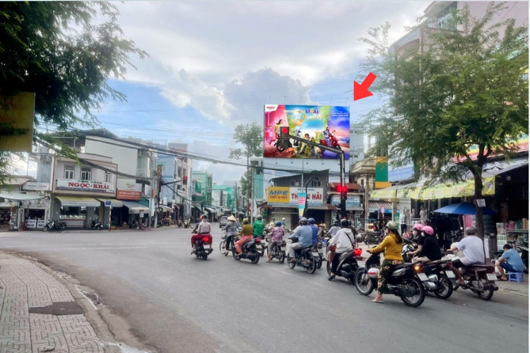1 bảng quảng cáo treo tường nằm ngang tại 34/1 Nguyễn Huỳnh Đức, phường Mỹ Tho, Đồng Tháp