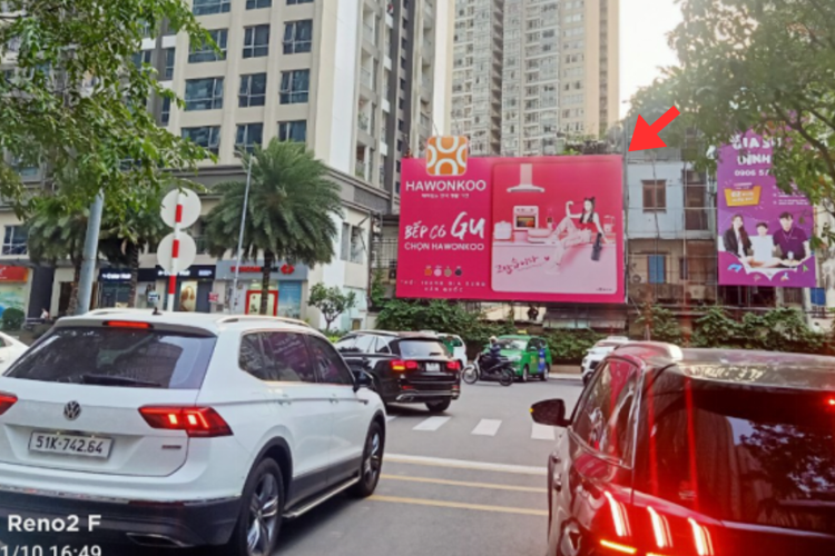 1 Bảng quảng cáo ốp tường tại Vinhomes Tân Cảng đường Nguyễn Hữu Cảnh, Phường Thạnh Mỹ Tây, TP. Hồ Chí Minh.