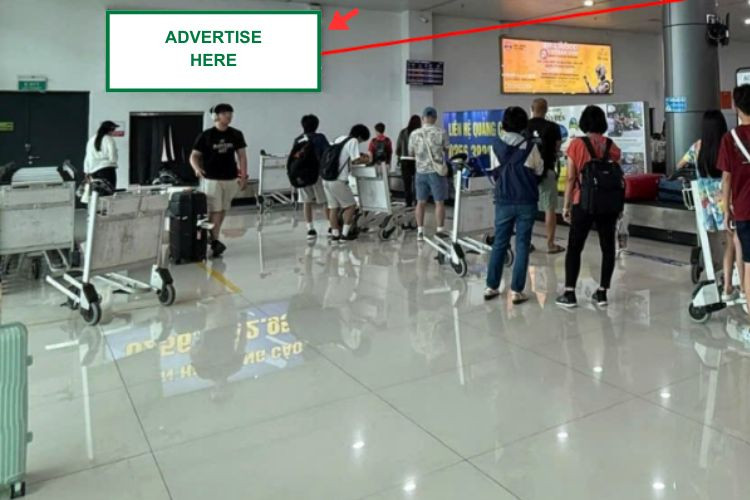 1 Bảng ốp tường khu vực băng chuyền số 02 Ga đến, sân bay Phù Cát